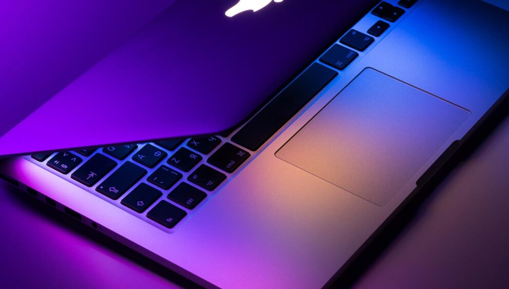 apple